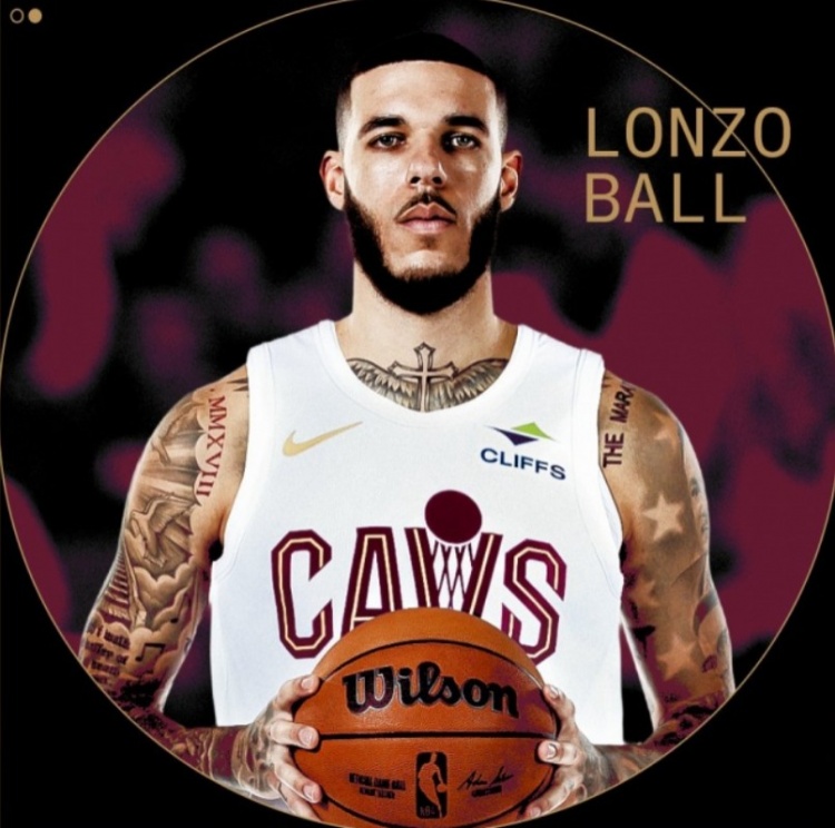 队记：球哥新赛季出场时间限制在20分钟左右 且不会出战背靠背