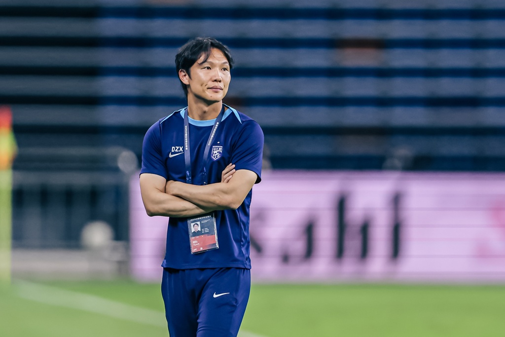 邓卓翔：球队连场大比分失利主要责任还是在我 球员要调整心态